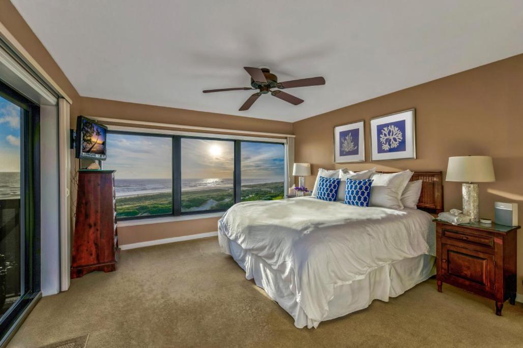 Amelia Island Oceanfront 2 Master