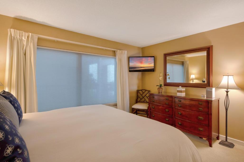 Amelia Island Oceanfront 2 Master *